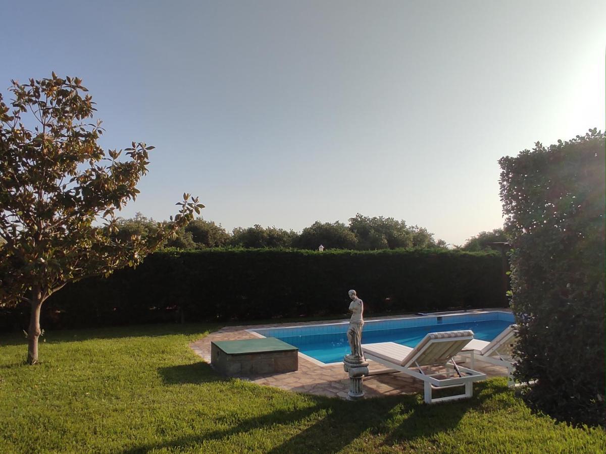 Villa Aphrodite Ríza 외부 사진