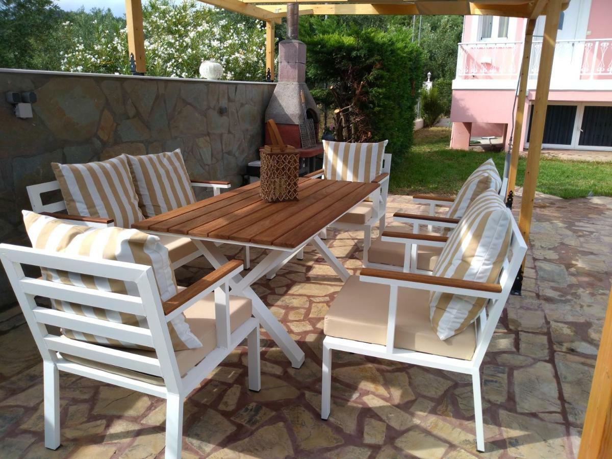 Villa Aphrodite Ríza 외부 사진