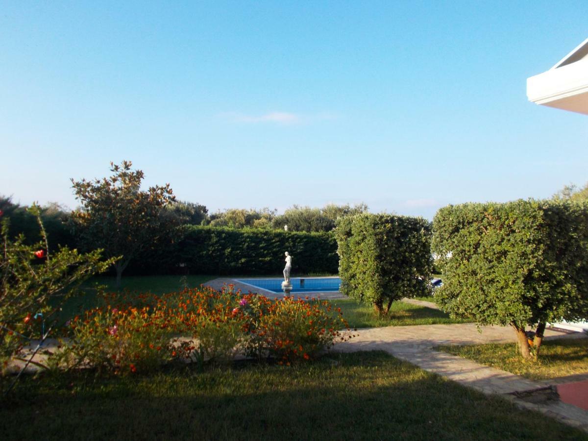 Villa Aphrodite Ríza 외부 사진